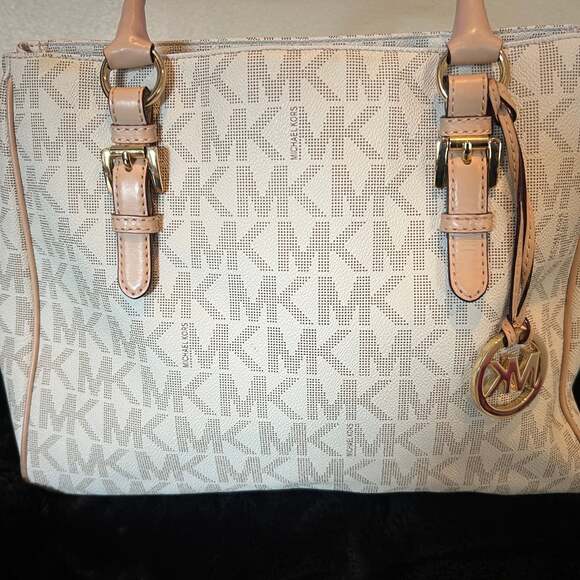 Michael Kors Vanilla Medium Signature Work Tote Bag YS-683 - Picture 1 of 7